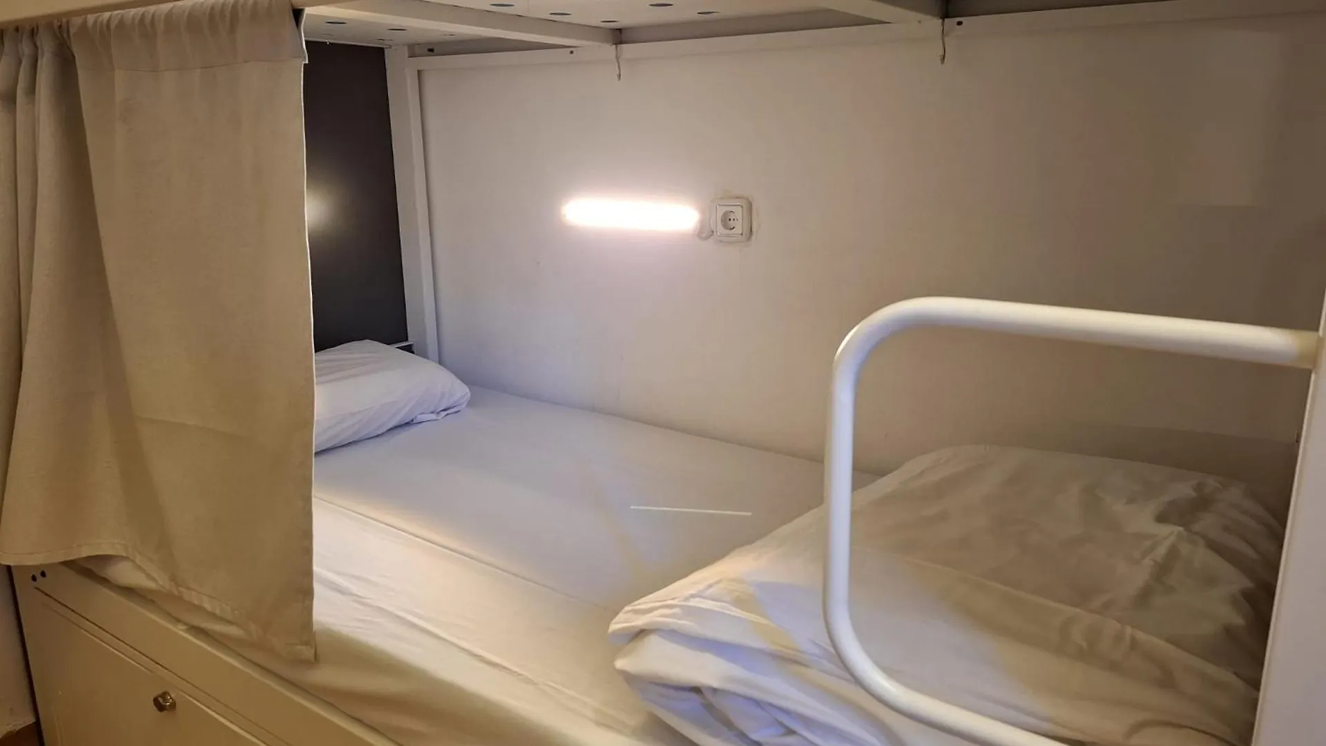 Mediterranean Hostel Barcelona